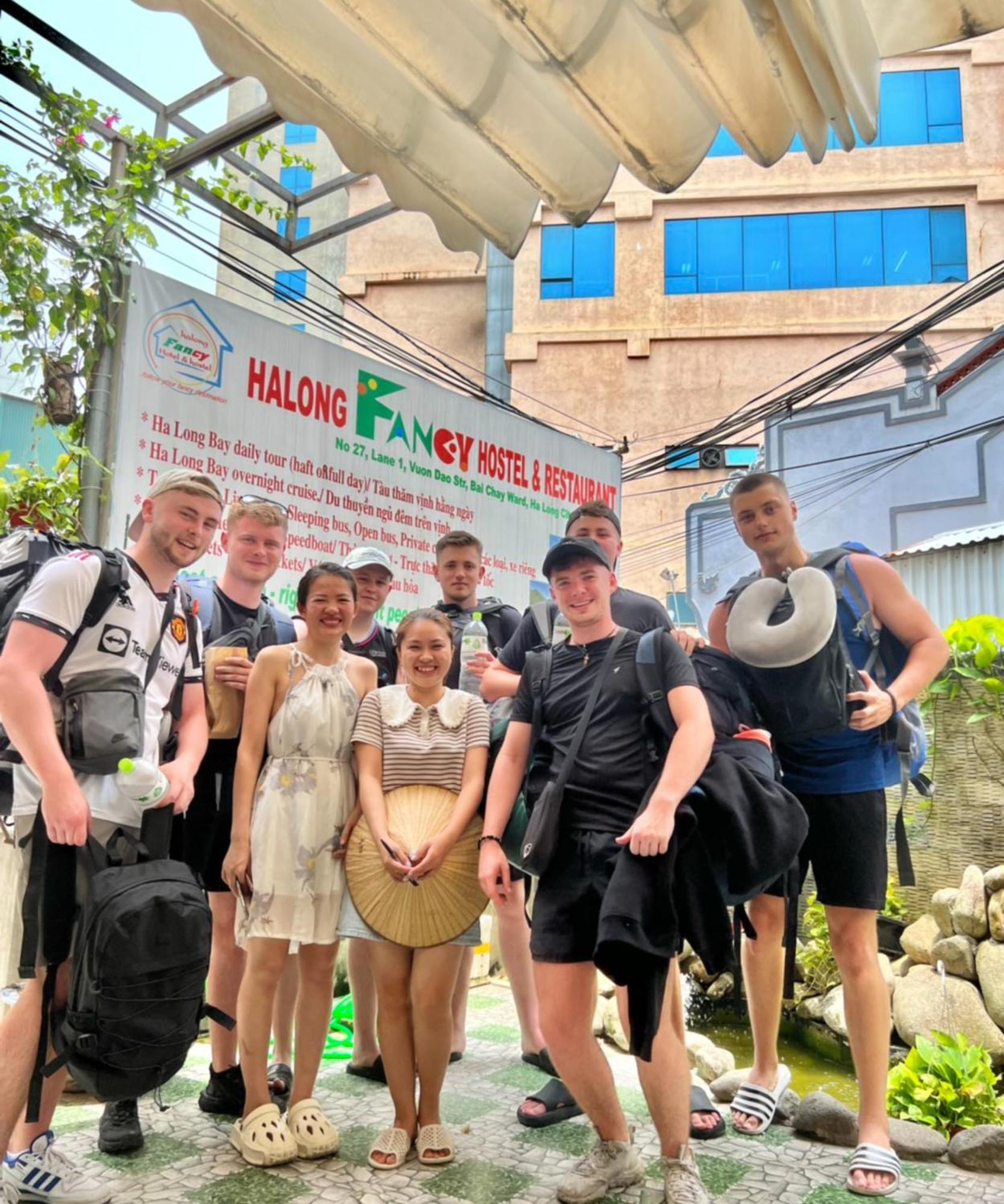 Ha Long Fancy Hostel With Vegetarian And Vegan Restaurant Εξωτερικό φωτογραφία