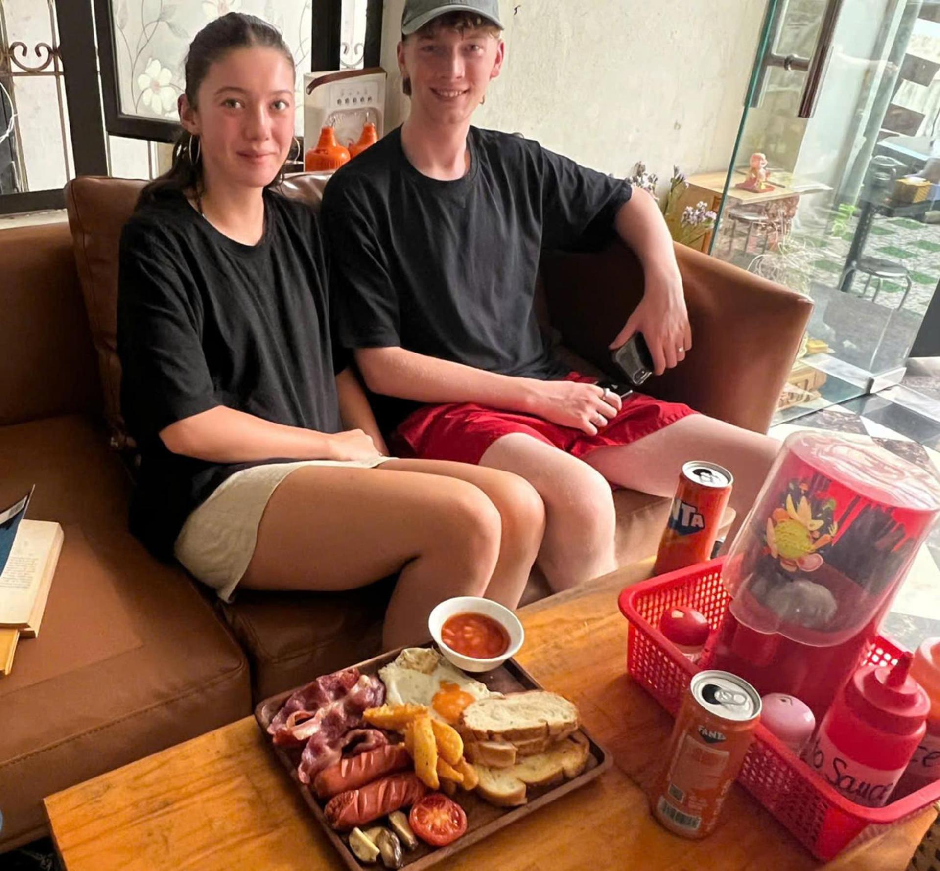 Ha Long Fancy Hostel With Vegetarian And Vegan Restaurant Εξωτερικό φωτογραφία
